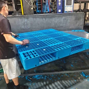 云南双面塑料托盘定制