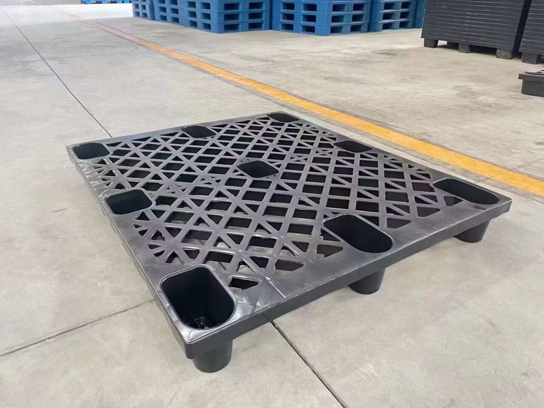 云南出口专用轻型塑料托盘（免熏蒸卡板）(图2)